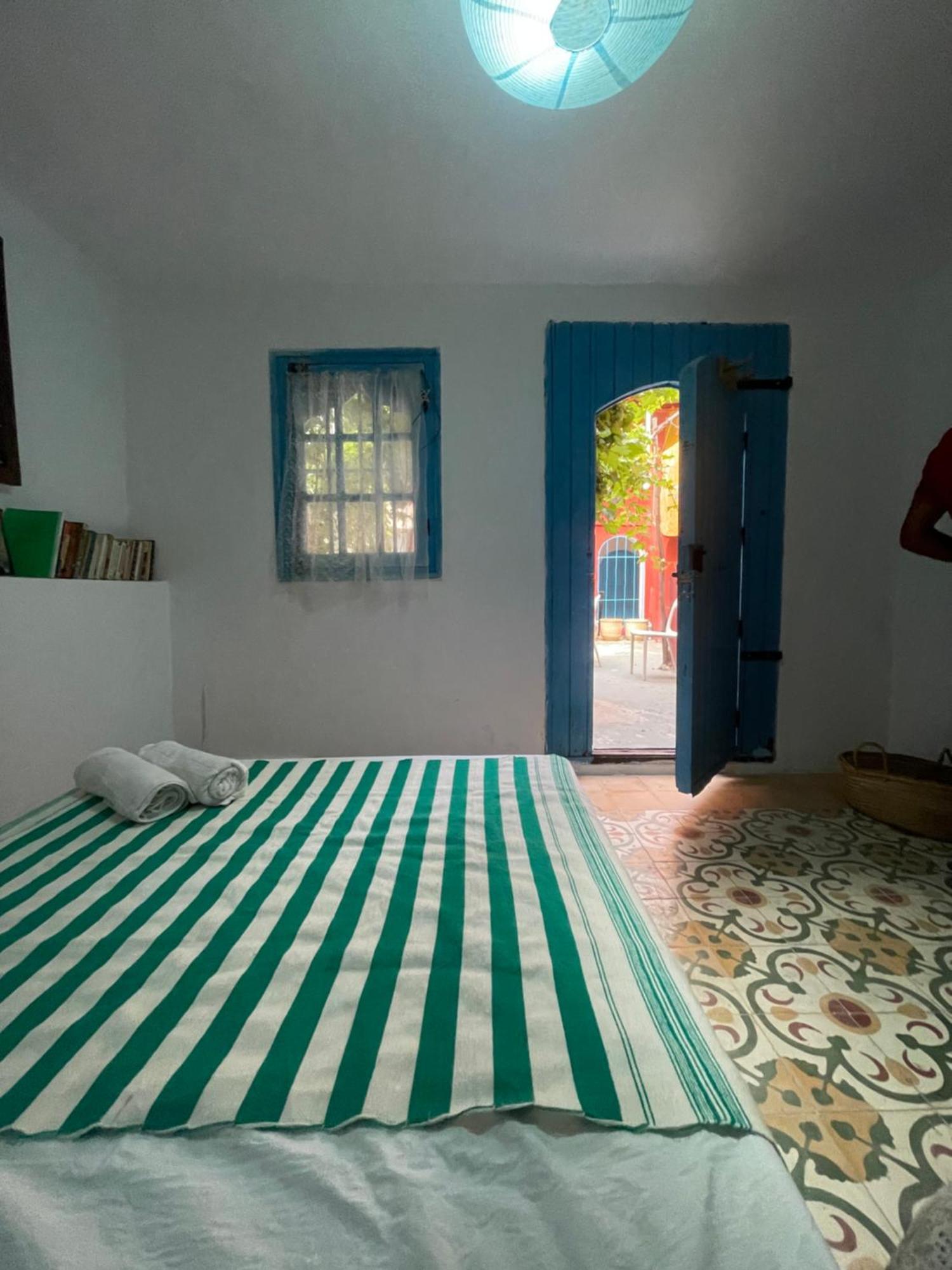 Dar El Pirata Hostel Asilah Buitenkant foto
