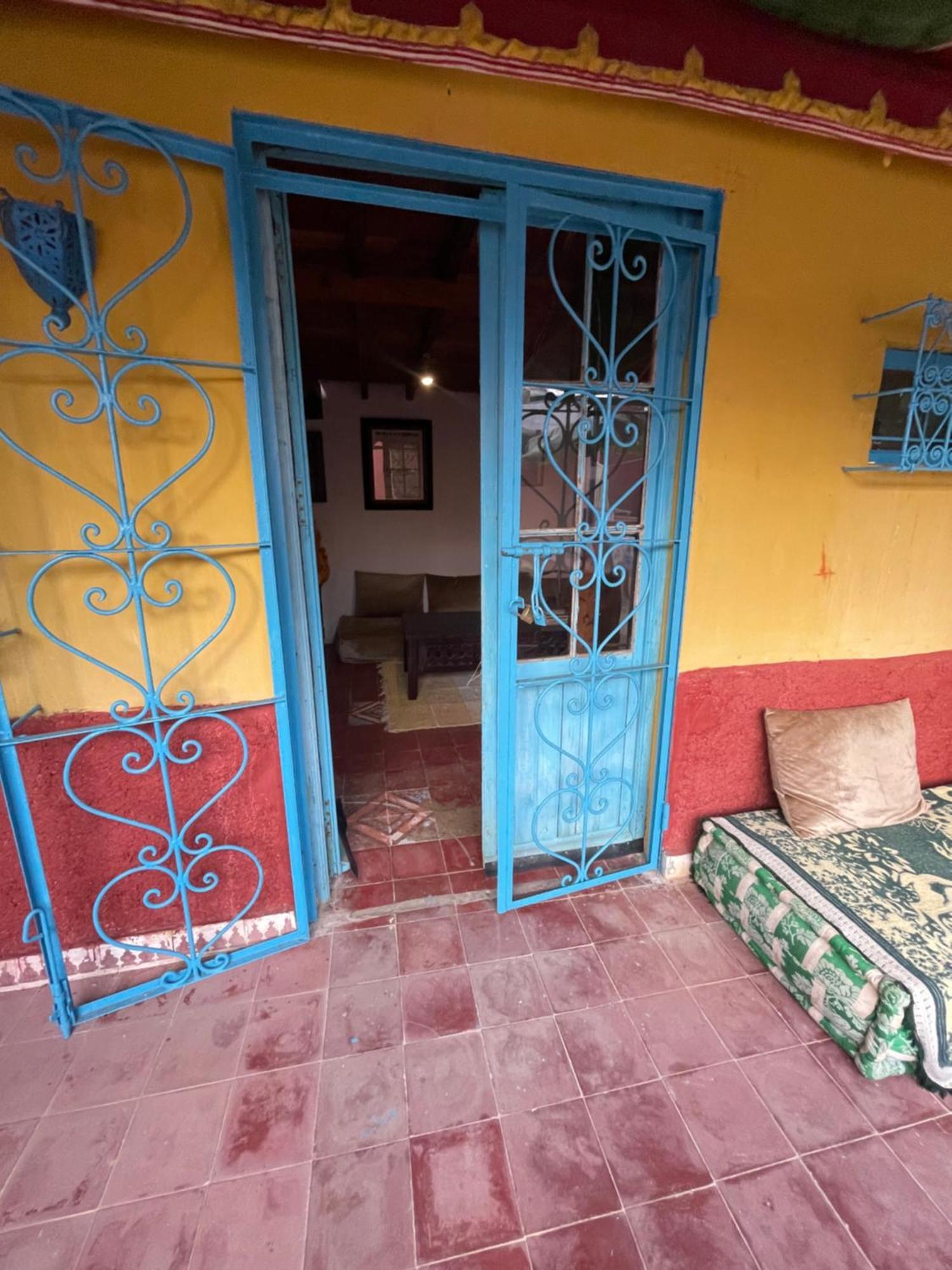 Dar El Pirata Hostel Asilah Buitenkant foto